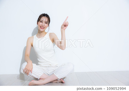 Women of sportswear 109052994