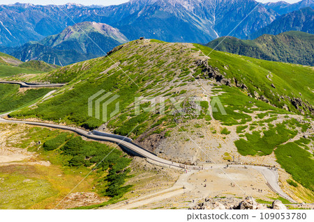 Sightseeing mountain climbing of Mt. Norikura in Nagano Prefecture, Mt. Daikoku 109053780