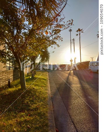 傍晚 傍晚 109054070