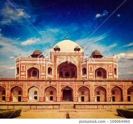 Vintage retro hipster style travel image of Humayun Tomb marble mausoleum, Delhi, India with grunge texture overlaid Vintage retro hipster style travel image of Humayun Tomb marble mausoleum, Delhi, India with grunge texture overlaid 109064960