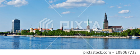 Panorama of Riga over Daugava river: Riga Castle, St. James's Cathedral, Riga Cathedral, St. Peter's Church 109067732
