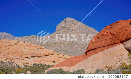 The beautiful landscape of the Red Rock Canyon in Nevada 109068157