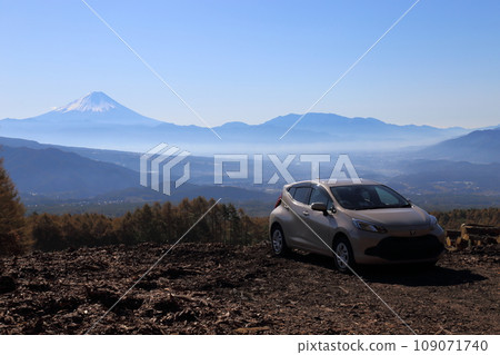 從八岳高原線眺望富士山和豐田水上樂園的壯麗景色【從山梨縣北斗市大泉町出發】 從八岳高原線眺望富士山和豐田水上樂園的壯麗景色【從山梨縣北斗市大泉町出發】 109071740