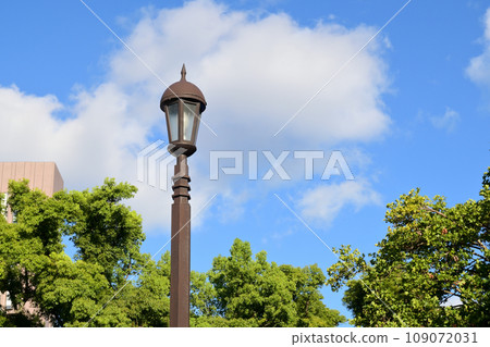 Hibiya Park streetlight Hibiya Park streetlight 109072031