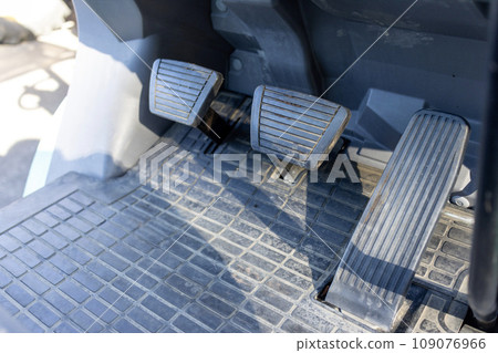 Backhoe foot pedal image Backhoe foot pedal image 109076966