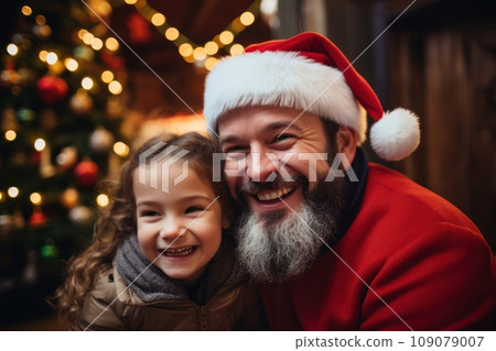 Divorced father enjoys Christmas day and takes a selfie with their daughter. 109079007