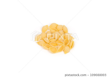 conchiglie pasta shell conchiglie pasta shell 109088003