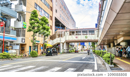 川崎市武藏中原站的都市風光 109088808