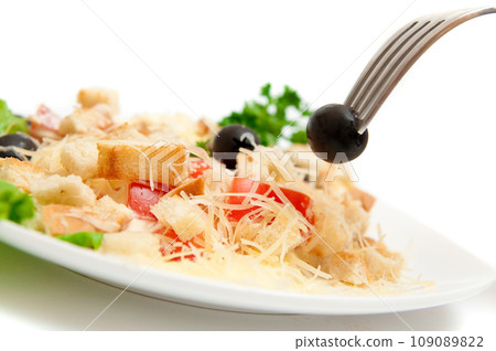 Tasty Salad 109089822