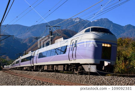 E351系列超級梓中央東線 E351系列超級梓中央東線 109092381