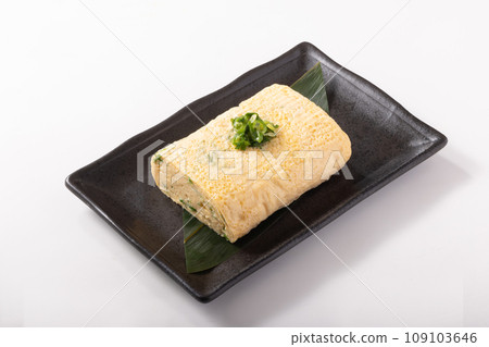 Dashi-wrapped egg with Kujo green onion Dashi-wrapped egg with Kujo green onion 109103646