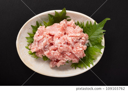 粗磨鮪魚塔塔基配藍鰭鮪魚 109103762