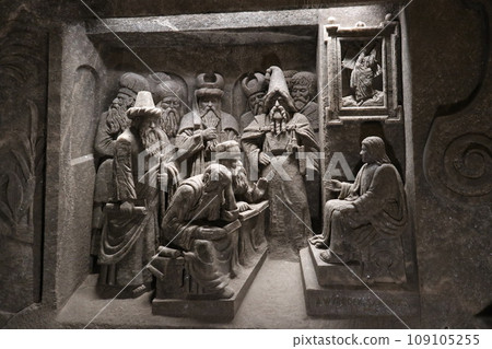 St. Kinga's Chapel, Wieliczka Salt Mine, Poland St. Kinga's Chapel, Wieliczka Salt Mine, Poland 109105255