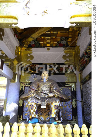 The beauty of Nikko Toshogu Shrine is a building that can be proud of around the world, and it is a statement that says, ``Don't say it's fine without seeing Nikko.'' . 109106084