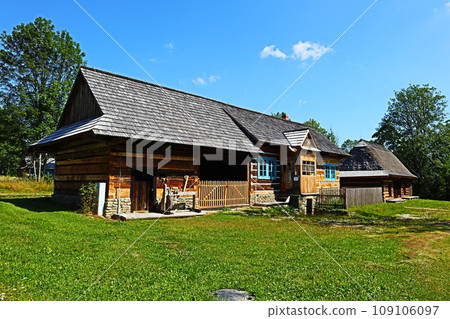 Fundacanarodwa Skansen, Poland 109106097