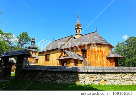 Wooden church in Fundacanarodwa Skansen, Poland 109106105
