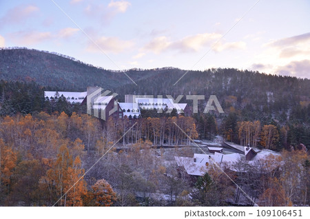 Tomamu 秋葉與初雪 109106451