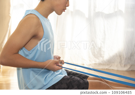 青少年用訓練管訓練背部肌肉 109106485