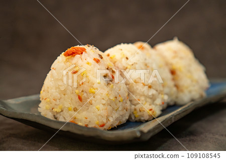 4個什錦飯糰 4個什錦飯糰 109108545