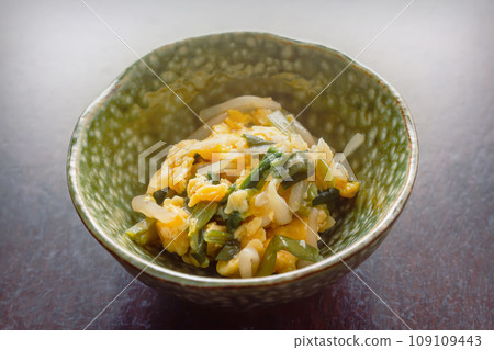 韭菜炒蛋 109109443