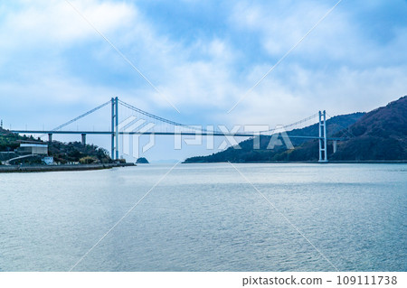 Akinada Tobishima Kaido Toshima Bridge 4 seen from Teshima Kure City, Hiroshima Prefecture Akinada Tobishima Kaido Toshima Bridge 4 seen from Teshima Kure City, Hiroshima Prefecture 109111738