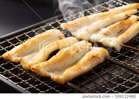 孔子的白色格柵 109112480