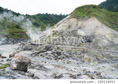 玉川溫泉公園自然研究路徑噴射孔 玉川溫泉公園自然研究路徑噴射孔 109114051