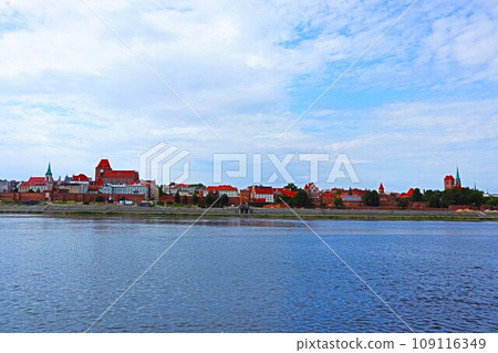 Toruń and the Vistula River 109116349