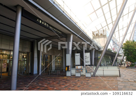 JR東京站八重洲南口 JR東京站八重洲南口 109116632