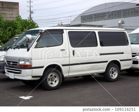 Toyota Hiace 4th generation wagon standard body custom Toyota Hiace 4th generation wagon standard body custom 109118251