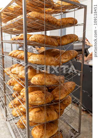 Fresh bread inside of a bakery 109118451