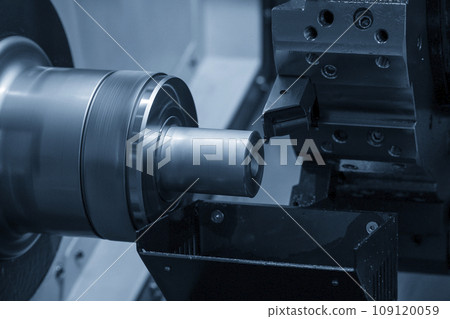 The hi-technology metal working processing by CNC turning machine . 109120059