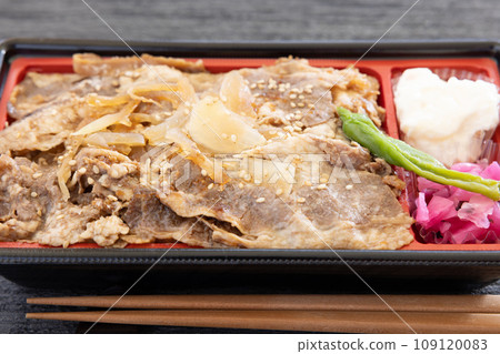 美味的牛肉烤肉便當 109120083