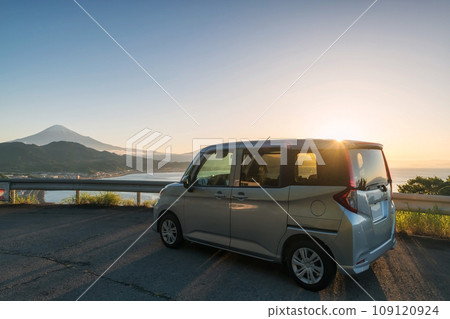 Minivan car at Satta Toge pass viewpoint to see mt. Fuji, Shimizu Minivan car at Satta Toge pass viewpoint to see mt. Fuji, Shimizu 109120924