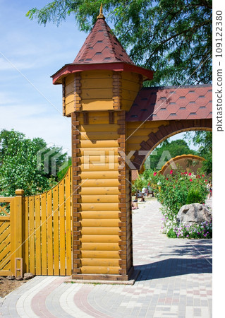 Entrance to the amusement park, gates, abstraction - castle concept Entrance to the amusement park, gates, abstraction - castle concept 109122380