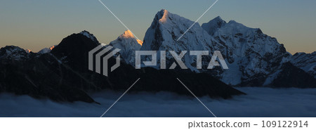 Peak of Mount Ama Dablam at sunset, Nepal. 109122914