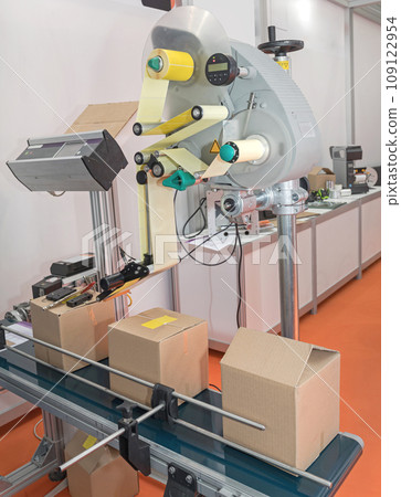 Box Labeling Machine Box Labeling Machine 109122954