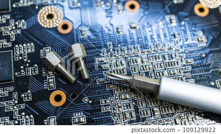 Image of semiconductor electronic components 109129922