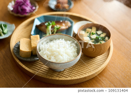 healthy japanese breakfast healthy japanese breakfast 109131404