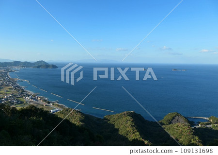 海洋之城、海岸線和漁港 109131698