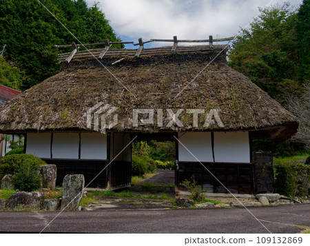 有茅草屋頂的私人住宅 有茅草屋頂的私人住宅 109132869