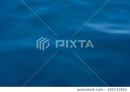 海光蕩漾著海面的波浪 海光蕩漾著海面的波浪 109132982