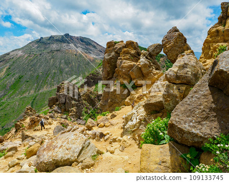 從旭嶽山眺望那須山 從旭嶽山眺望那須山 109133745