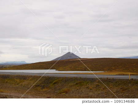 Iceland Summer Mývatn Mountain Vindgelgur Vindbelgjarfjall Iceland Summer Mývatn Mountain Vindgelgur Vindbelgjarfjall 109134686