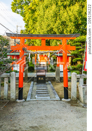 奈良縣生駒郡斑鳩町龍田神社境內神社(十日惠比壽) 奈良縣生駒郡斑鳩町龍田神社境內神社(十日惠比壽) 109136222