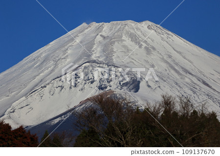 富士山雪妝 109137670
