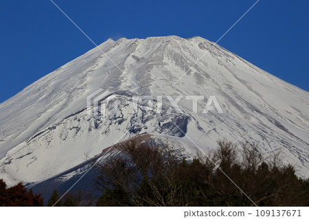 富士山雪妝 109137671