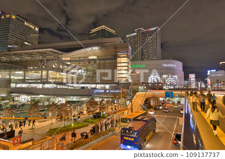 [Osaka Prefecture] October Osaka Station and night view [Osaka cityscape] 109137737
