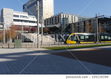 智慧黃黑車身,宇都宮新交通系統宇都宮輕軌 智慧黃黑車身,宇都宮新交通系統宇都宮輕軌 109138399