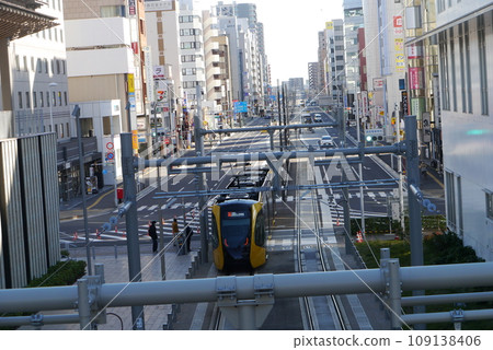 Smart yellow and black car body, Utsunomiya's new transportation system, Utsunomiya Light Rail 109138406